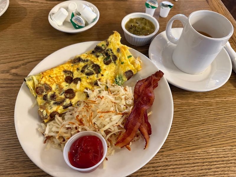 El Rancho Hotel Restaurant