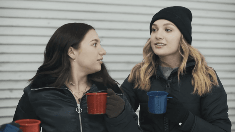 Maddie Ziegler And Mackenzie Ziegler