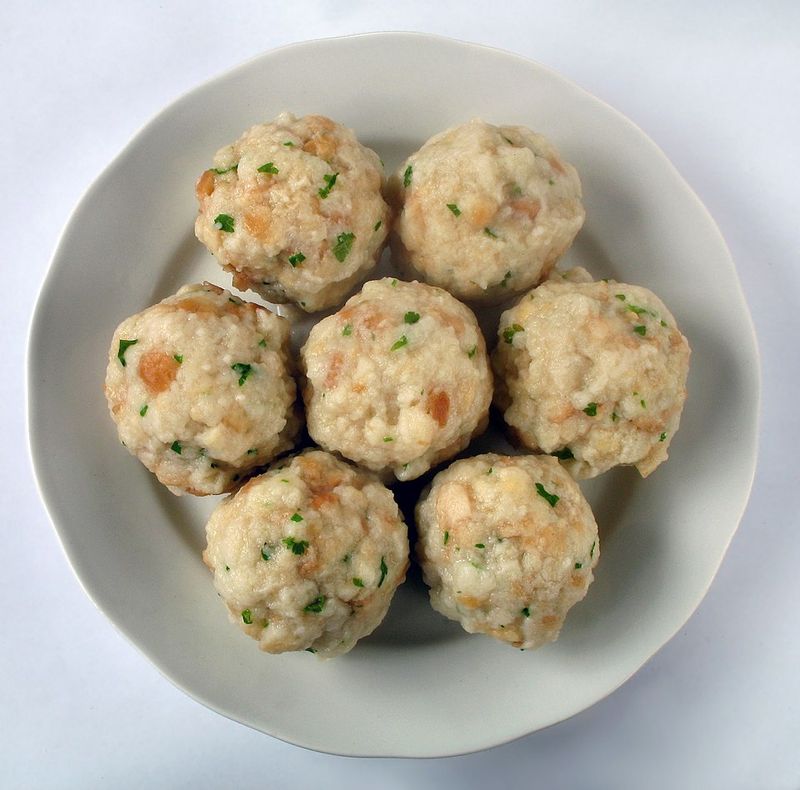 Semmelknödel (Bread Dumplings)