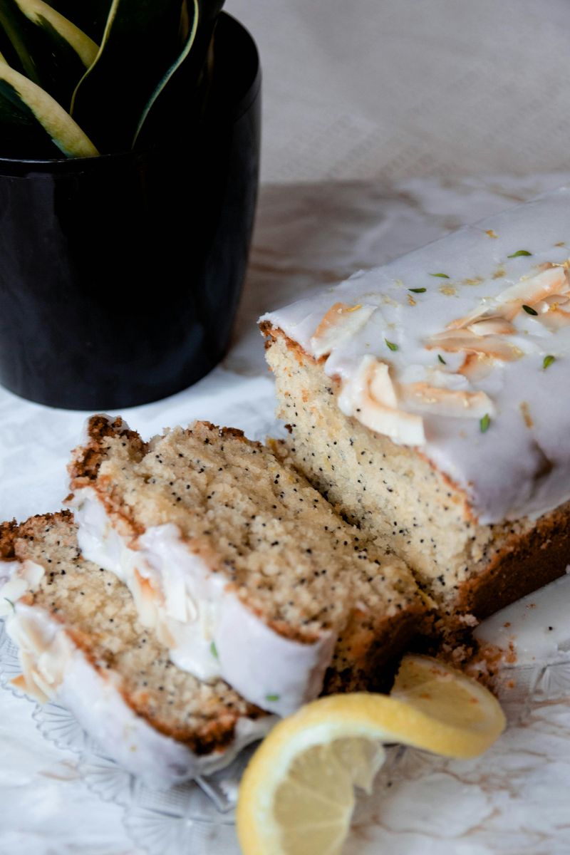 Lemon Poppy Seed Cake