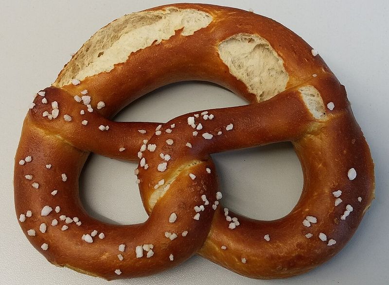 Münchner Brezn (Bavarian Pretzel)
