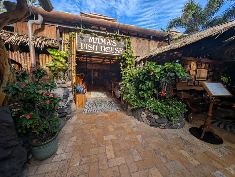 Places To Eat: Mama's Fish House