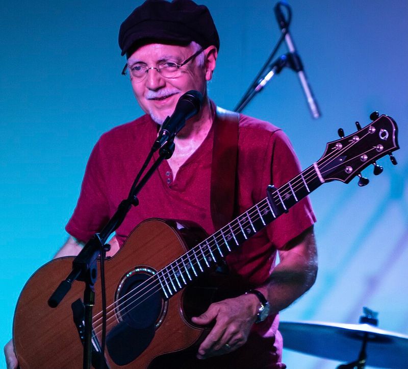 Phil Keaggy