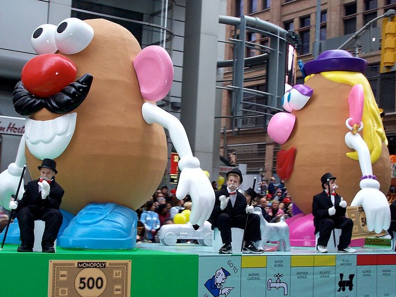 Mr. Potato Head's Hey Hamm Look I'm Picasso!