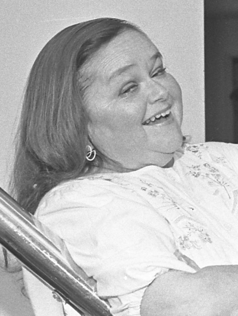 Zelda Rubinstein as Tangina