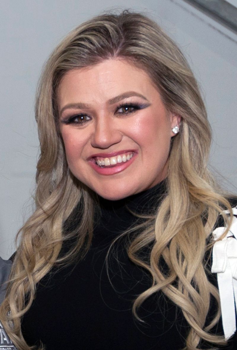 Kelly Clarkson: The Original Idol's Food Fears