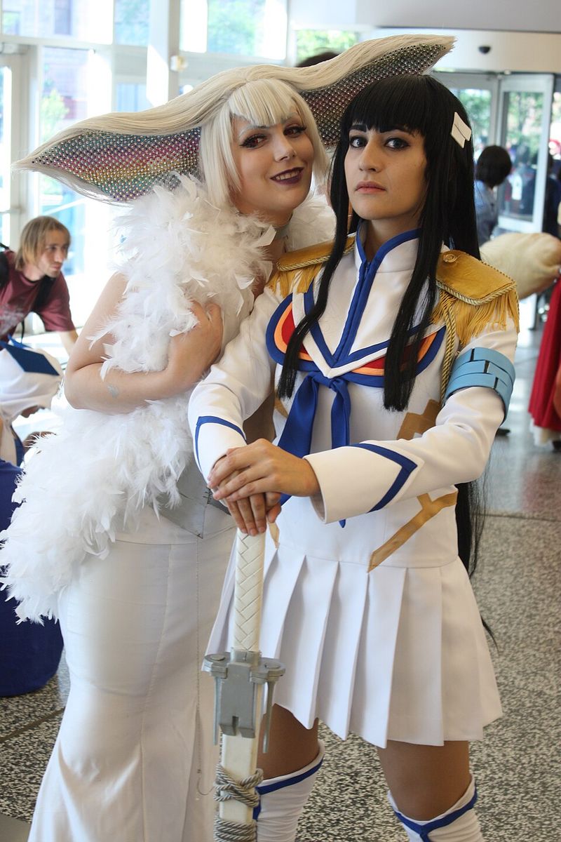 Ragyō Kiryūin and Satsuki Kiryūin (Kill la Kill)