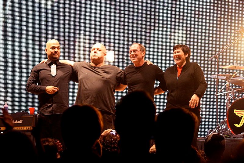 Pixies - Black Francis Vs Kim Deal