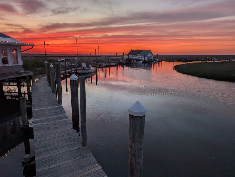 Oyster Creek Inn / Oyster Creek Restaurant & Boat Bar (Leeds Point, NJ)