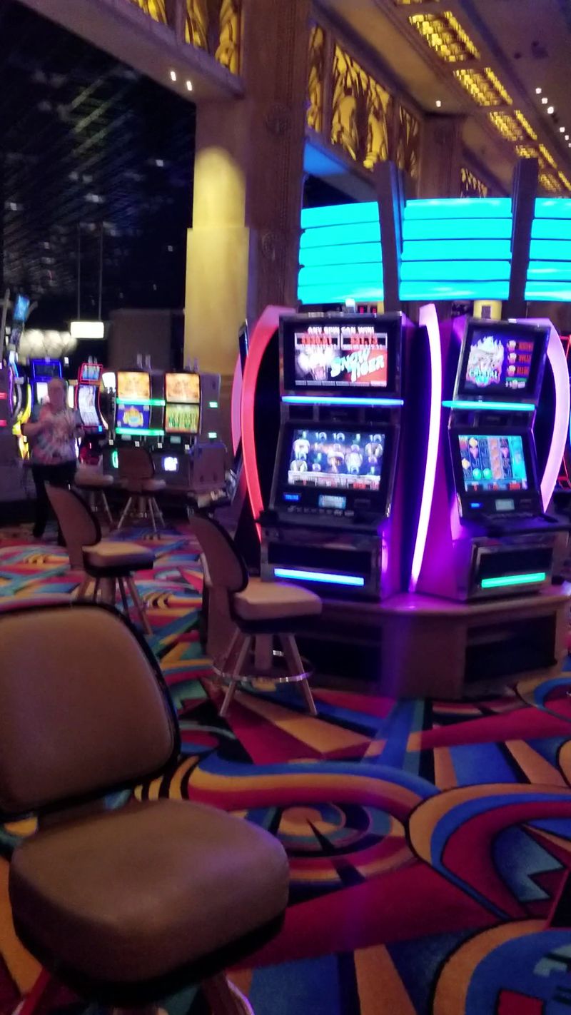 Epic Buffet at Hollywood Casino