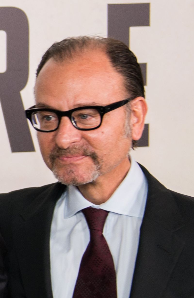 Fisher Stevens — Short Circuit Brownface Performance