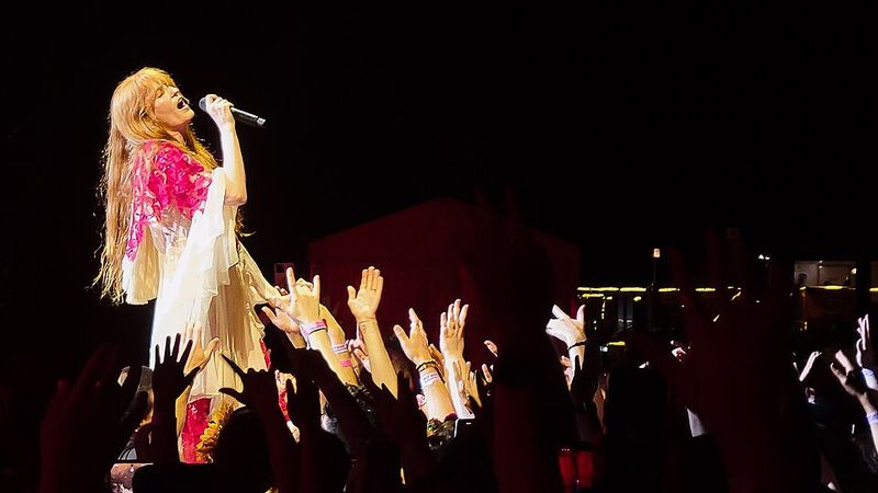 Florence and the Machine — Everybody Scream Tour