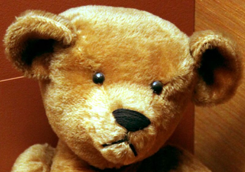 Bear Wants More by Karma Wilson