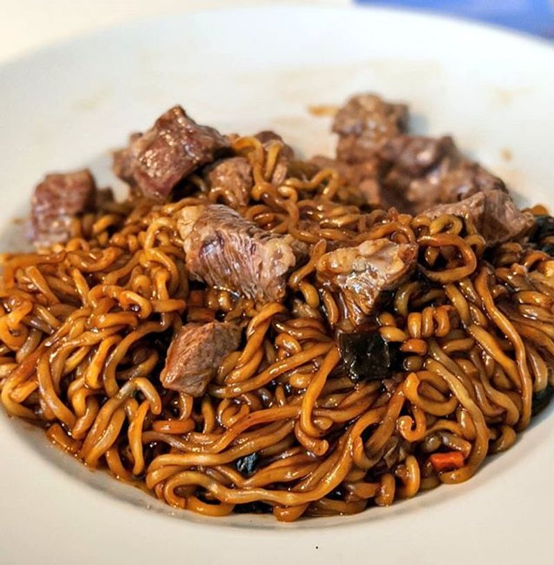 Ram-Don (Chapaguri) from Parasite