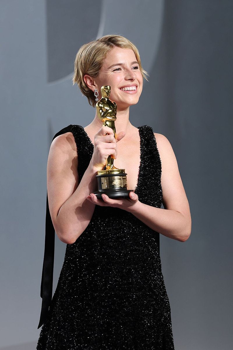 Best Actress - Hamnet