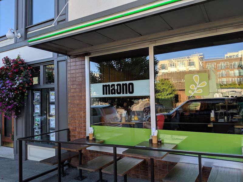 Ma'ono Fried Chicken (West Seattle)