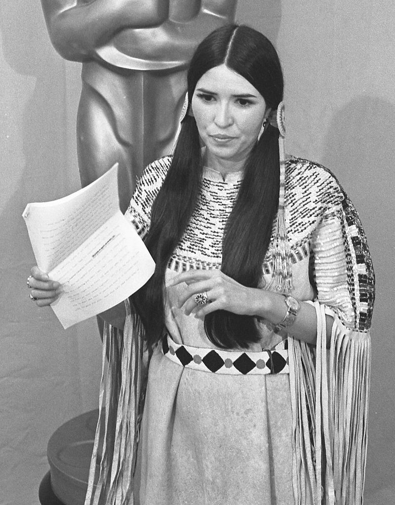 Sacheen Littlefeather Declines Marlon Brando’s Oscar