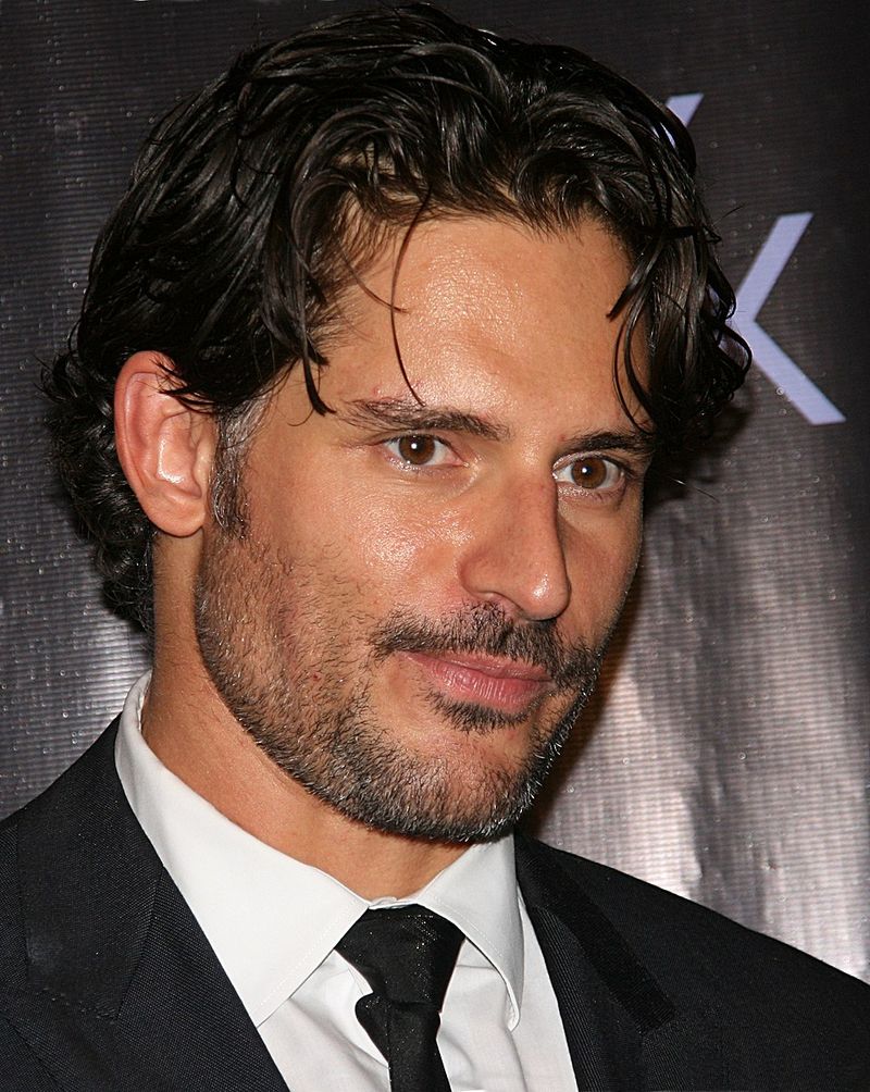 Joe Manganiello Shocks Fans By Shaving