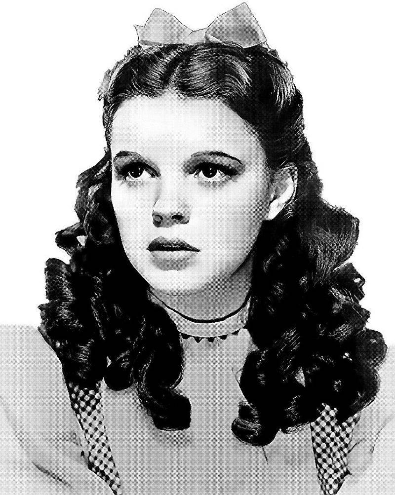 Judy Garland Snubbed for The Wizard of Oz