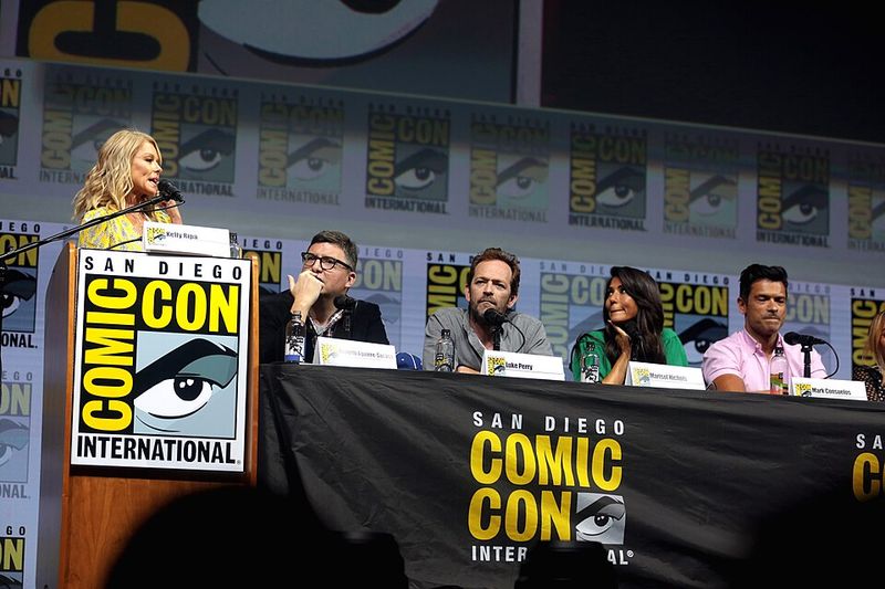 Mark Consuelos - Married To Kelly Ripa