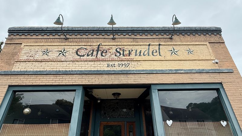Cafe Strudel