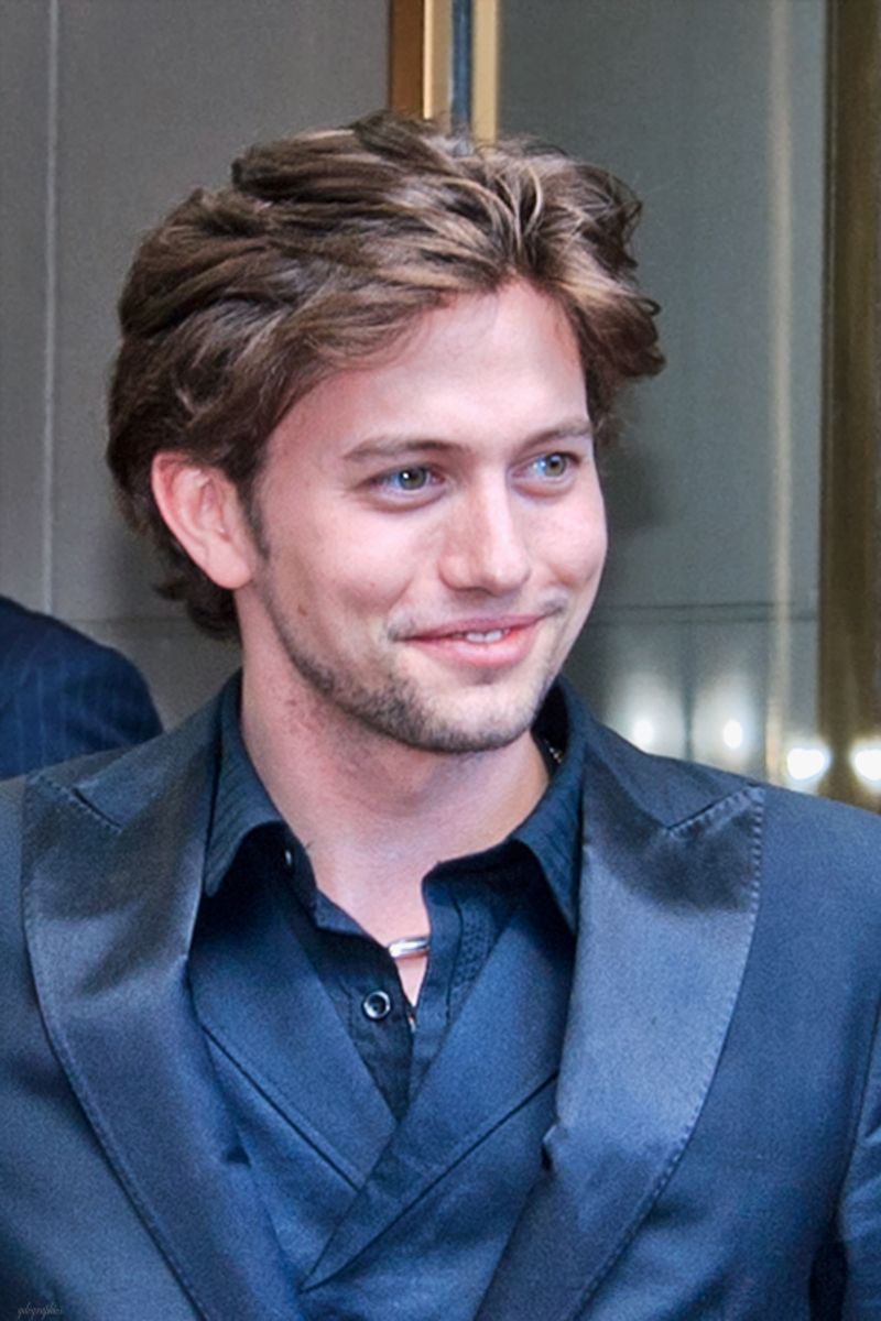 Jasper Hale — 19 Physically, Born in 1844