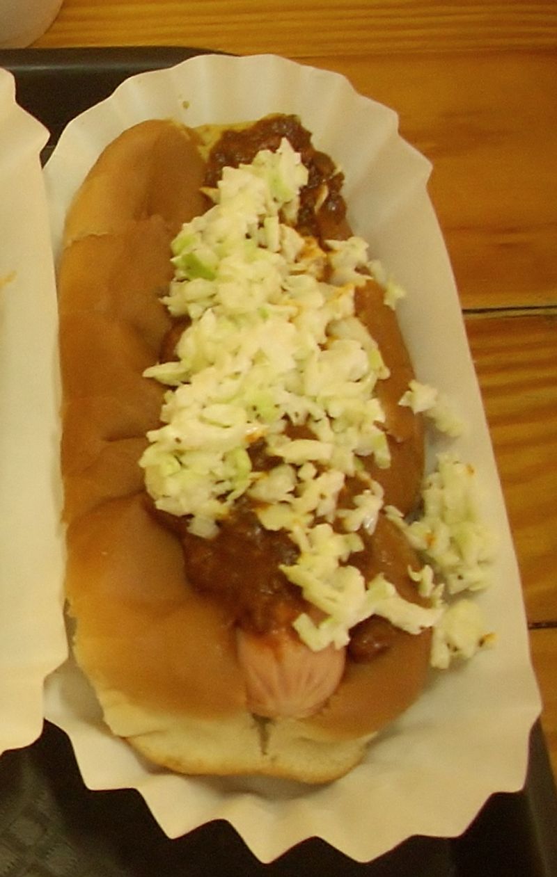 Carolina-Style Hot Dog