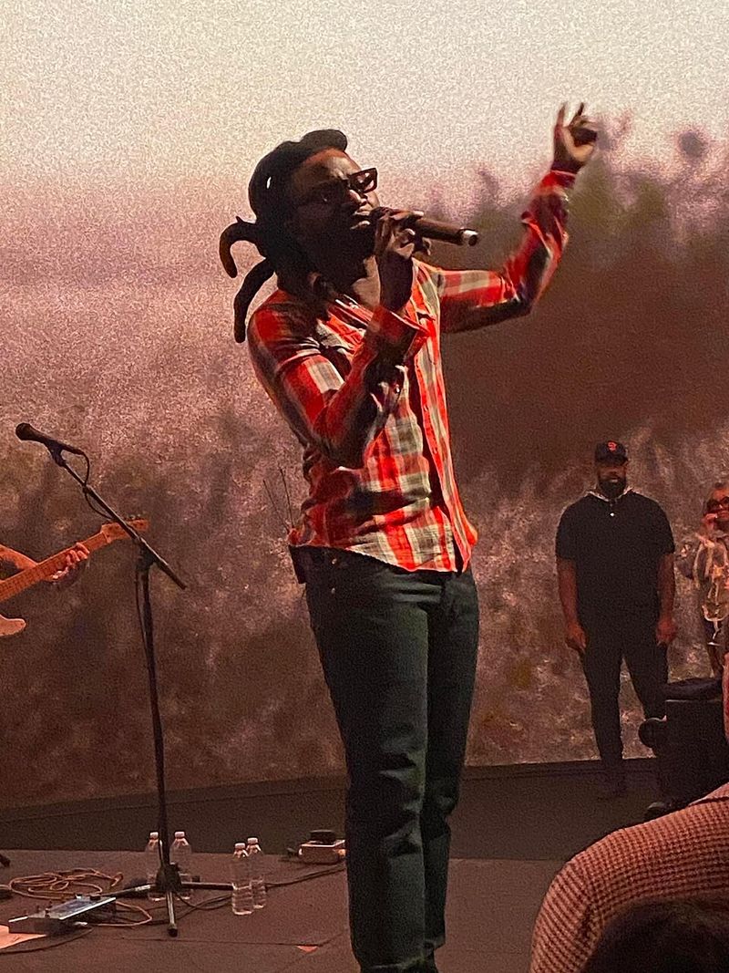 Shaboozey - A Bar Song (Tipsy)