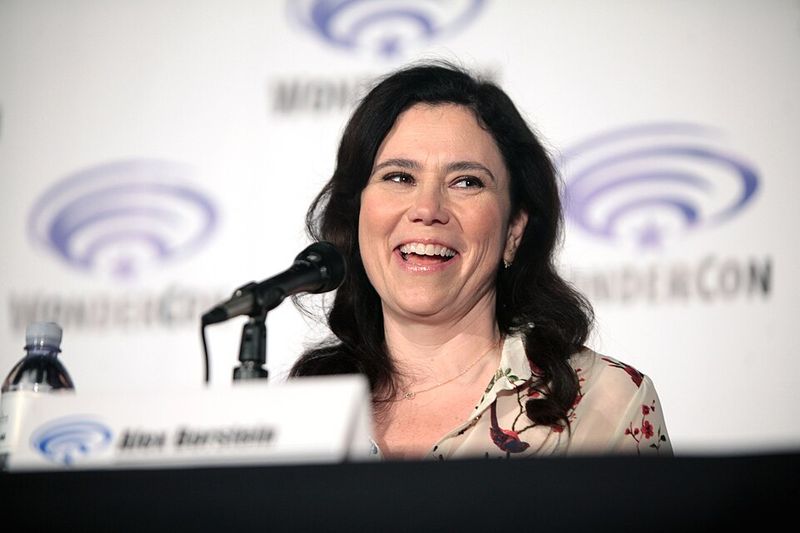 Alex Borstein in The Marvelous Mrs. Maisel