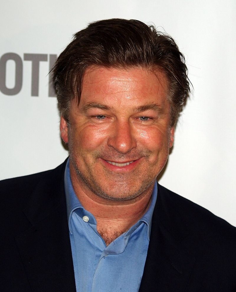 Alec Baldwin in Loot