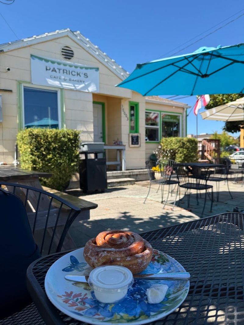 Patrick's Café & Bakery