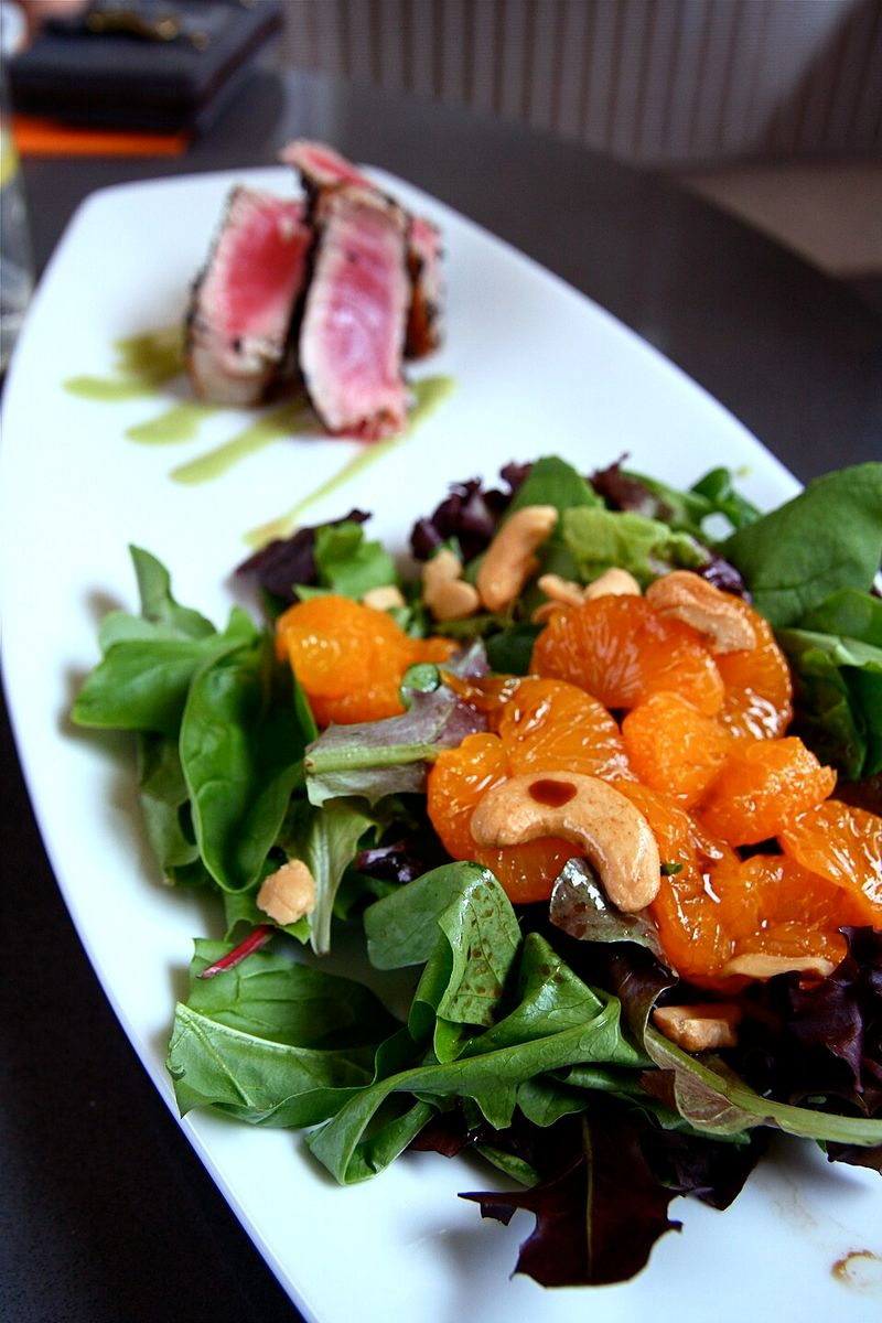 Seared Sesame Tuna Salad
