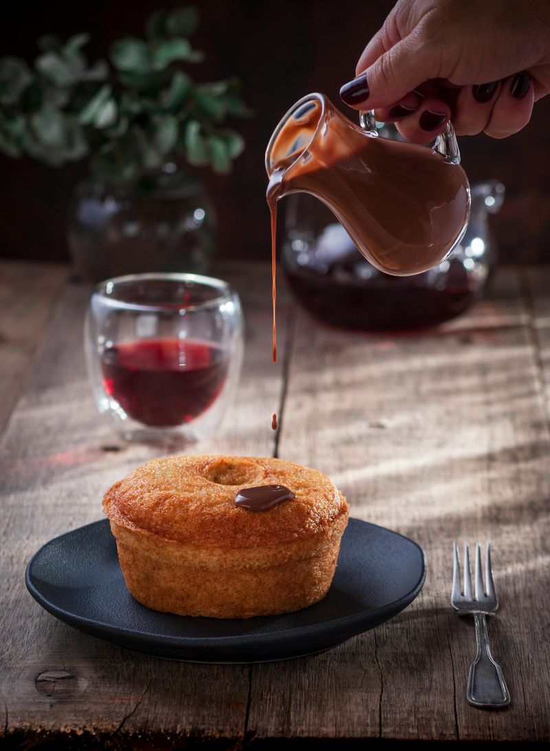 Salted Caramel Apple Cake