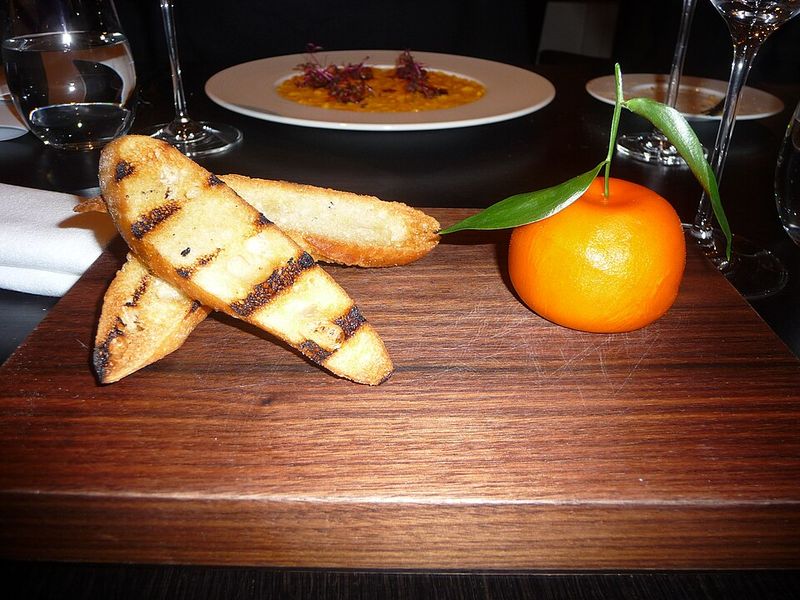Heston Blumenthal - Meat Fruit