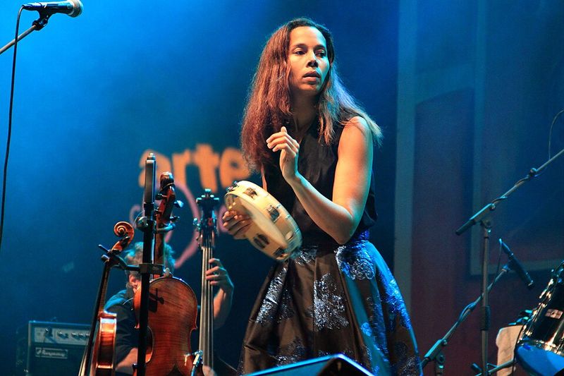 Rhiannon Giddens: Roots, Banjo, and a History Lesson