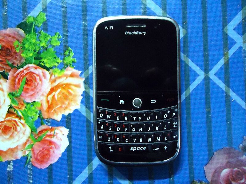 BlackBerry Bold 9000 (2008)