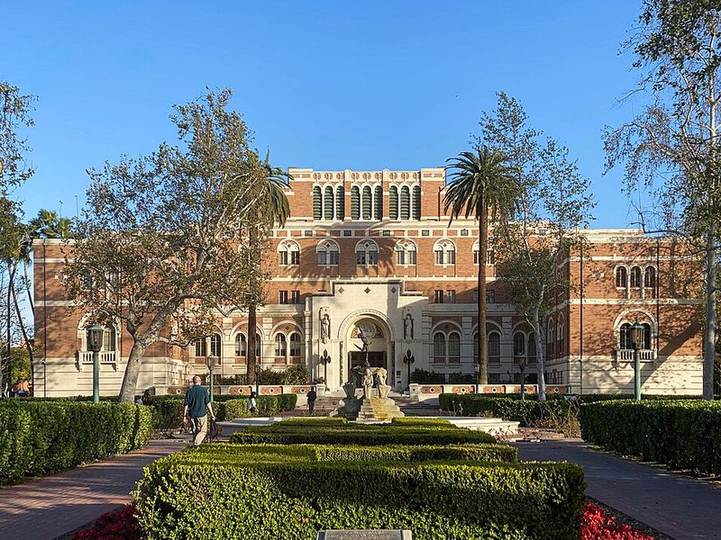 University of Southern California (USC)