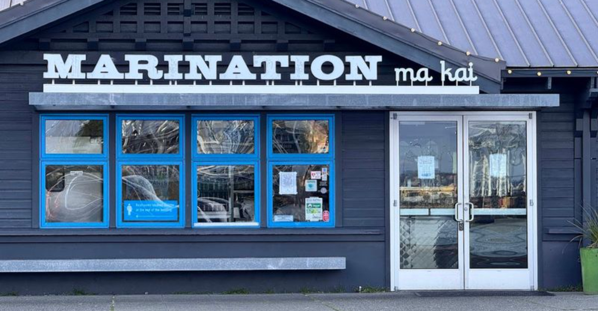 Seattle’s Best Hawaiian Restaurants For Island Flavor