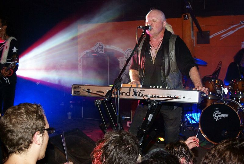 Space Age Love Song — A Flock of Seagulls