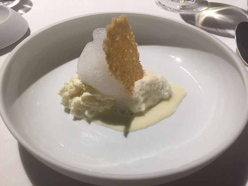 Massimo Bottura - Five Ages Of Parmigiano Reggiano