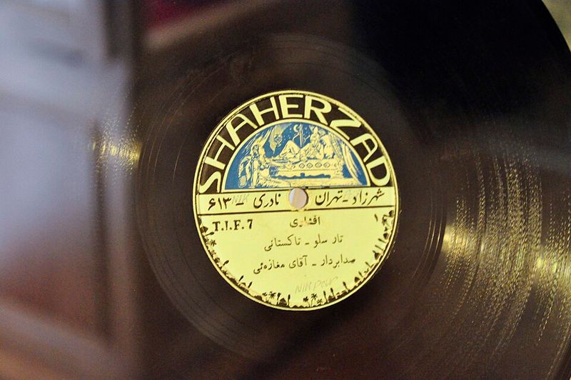 Vintage Vinyl Records (Original Pressings)