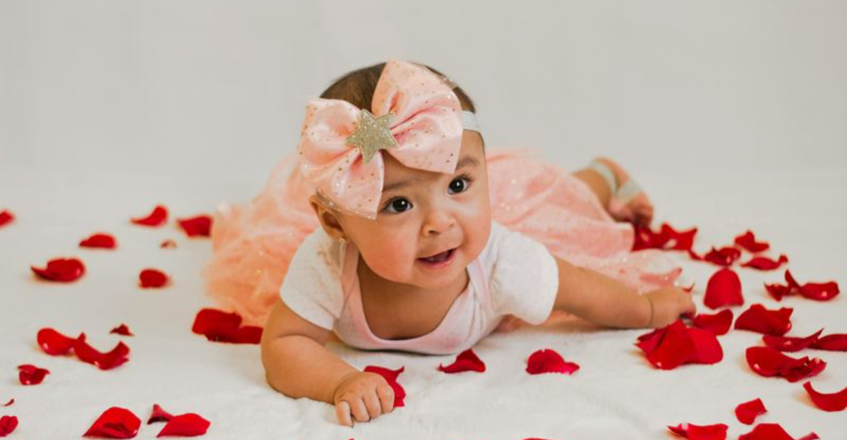 15 Early 2000s-Inspired Baby Names With Peak Y2K Energy