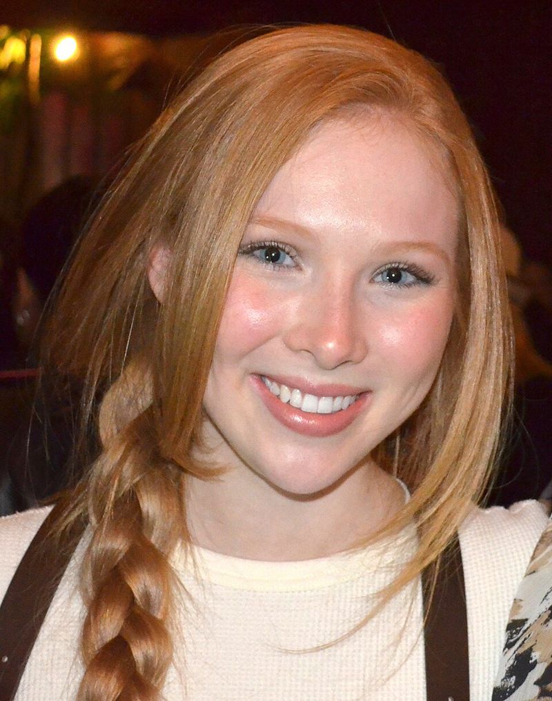 Molly C. Quinn - Voiced Supergirl In Superman: Unbound
