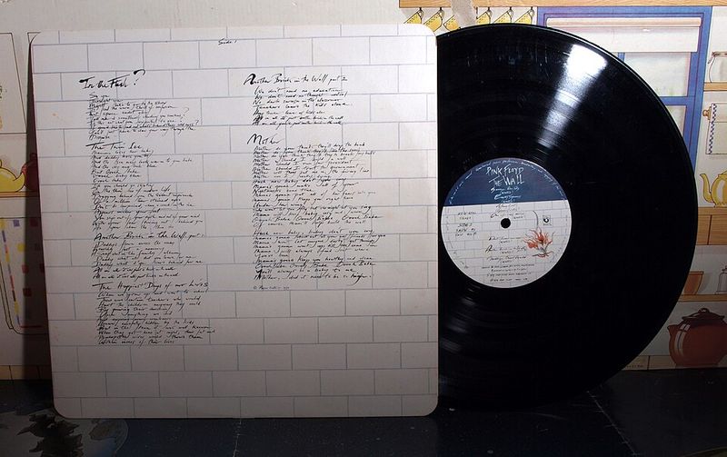 Pink Floyd — The Wall