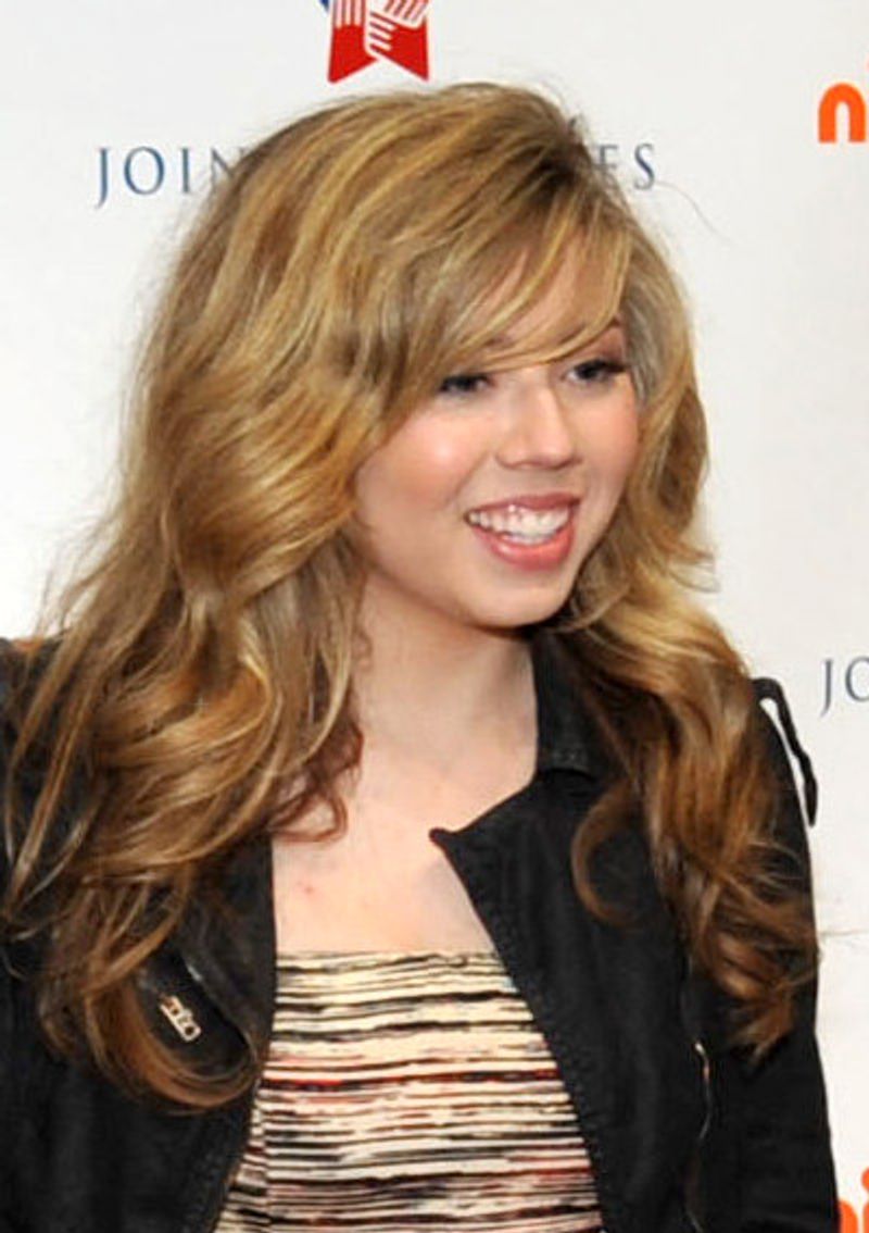 Jennette McCurdy: iCarly Star Turned Bestselling Author