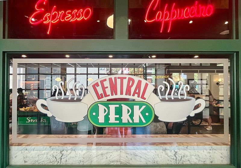 Gunther's Unrequited Love Appears Out of Nowhere