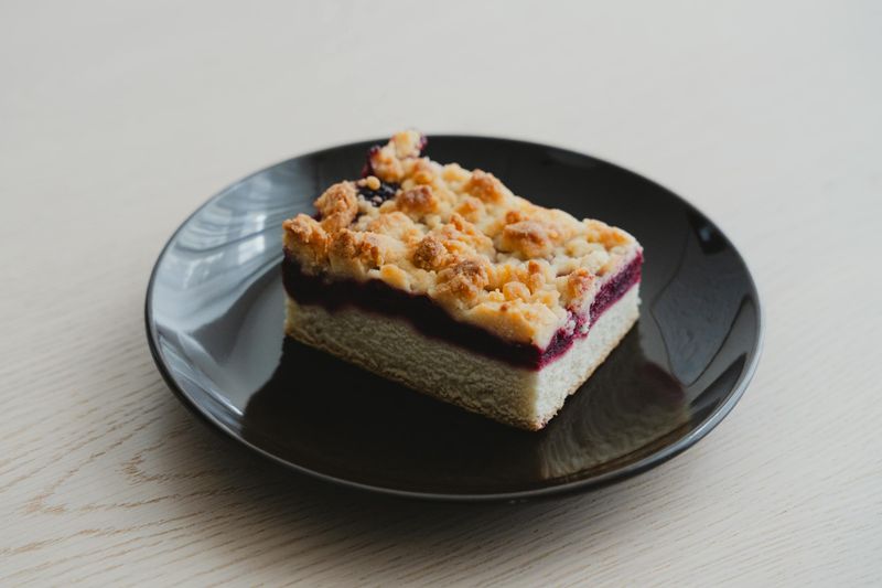 Blueberry Crumb Cake