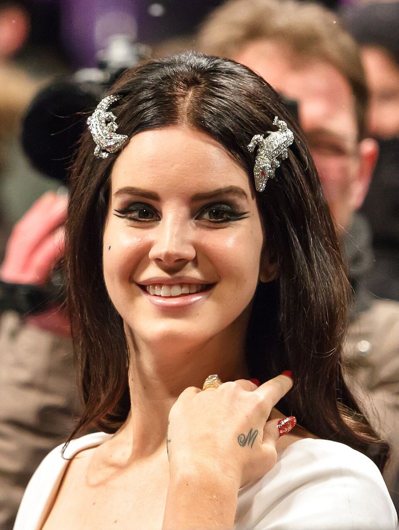 Lana Del Rey Channeled Golden Era Glamour