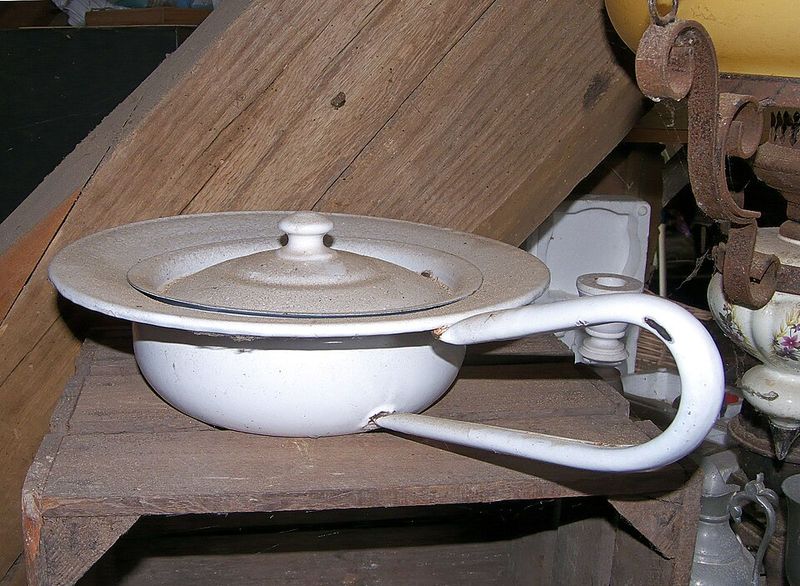 Chamber Pot