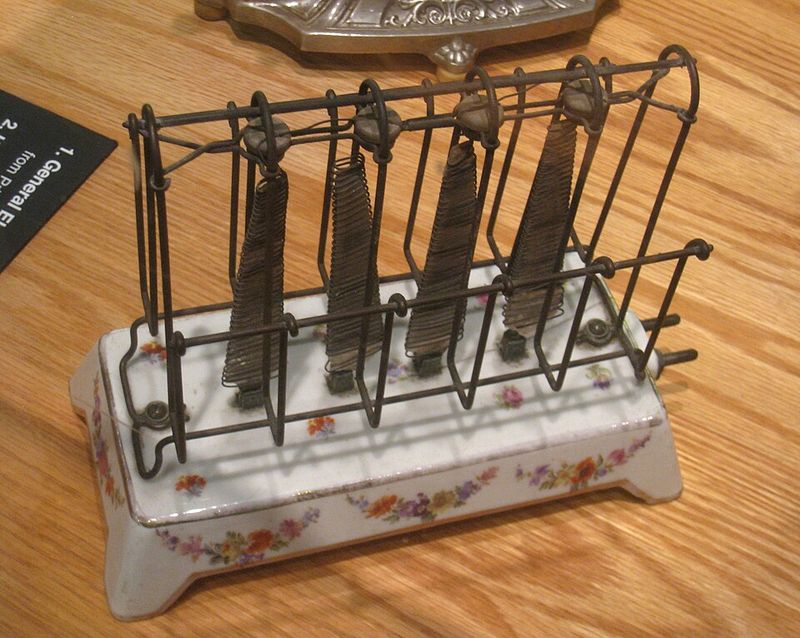 Making Breakfast With An Electric Toaster